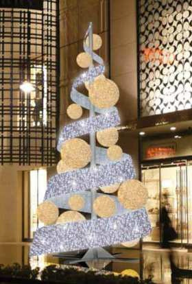 Noleggio Albero di Natale a sfere - Speciale Natale a Milano